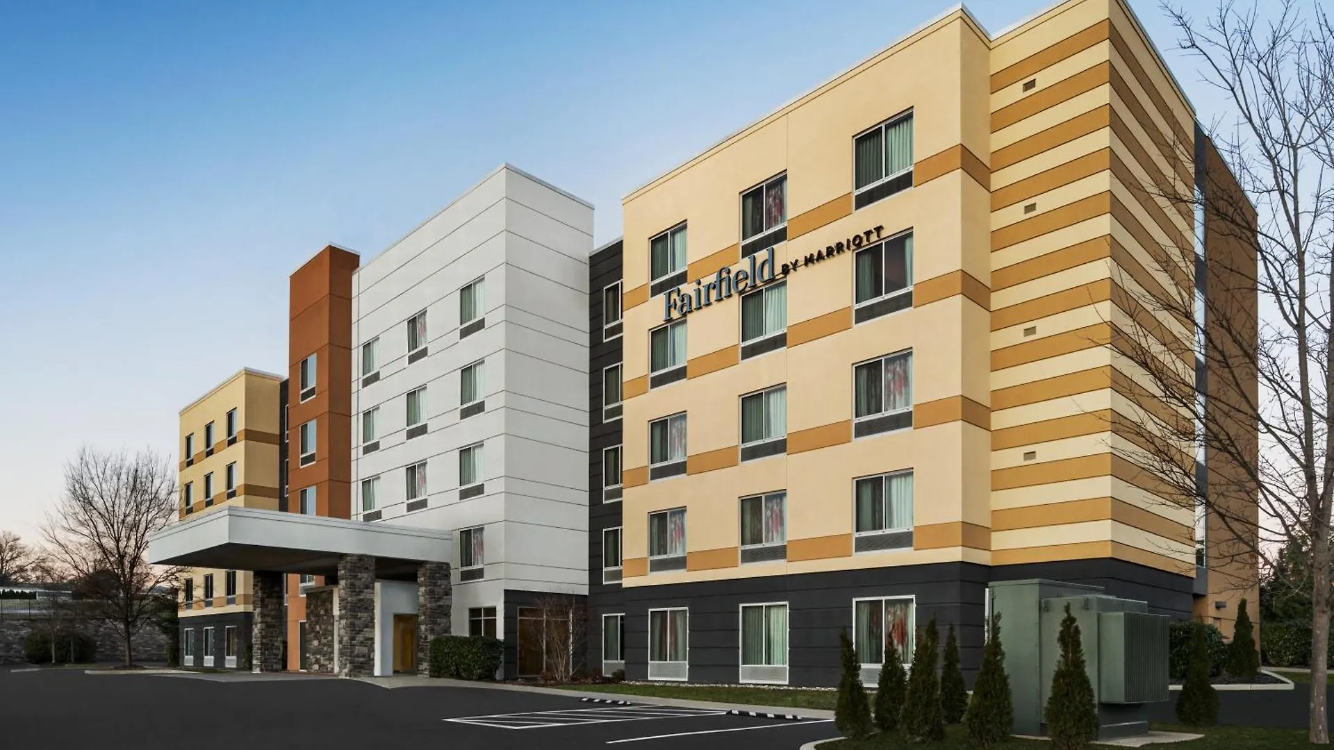 3 Business Hotels Near Adventure Sports in Hershey Worth Booking