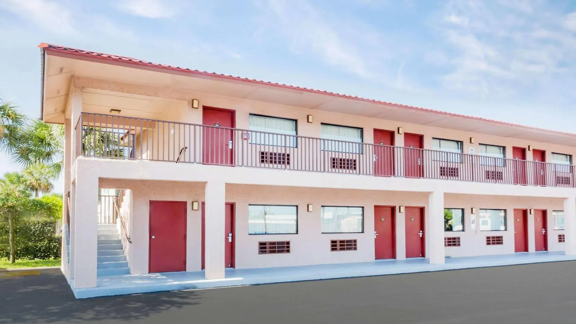 7 Top-Rated Budget Hotels in Treasure Coast, Florida