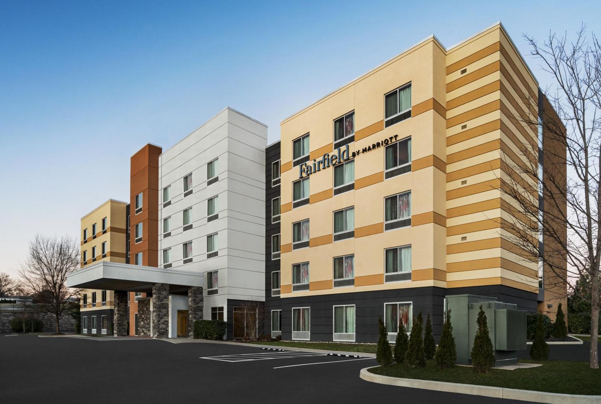 3 Business Hotels Near Adventure Sports in Hershey Worth Booking